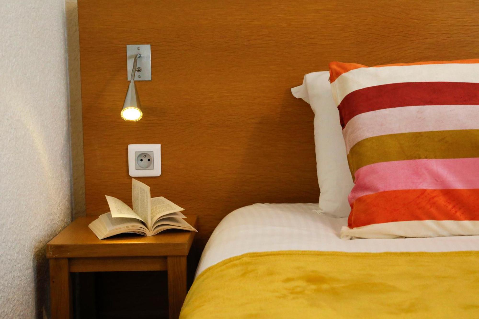 Hotel Le Branhoc - Brit Hotel אוריי מראה חיצוני תמונה