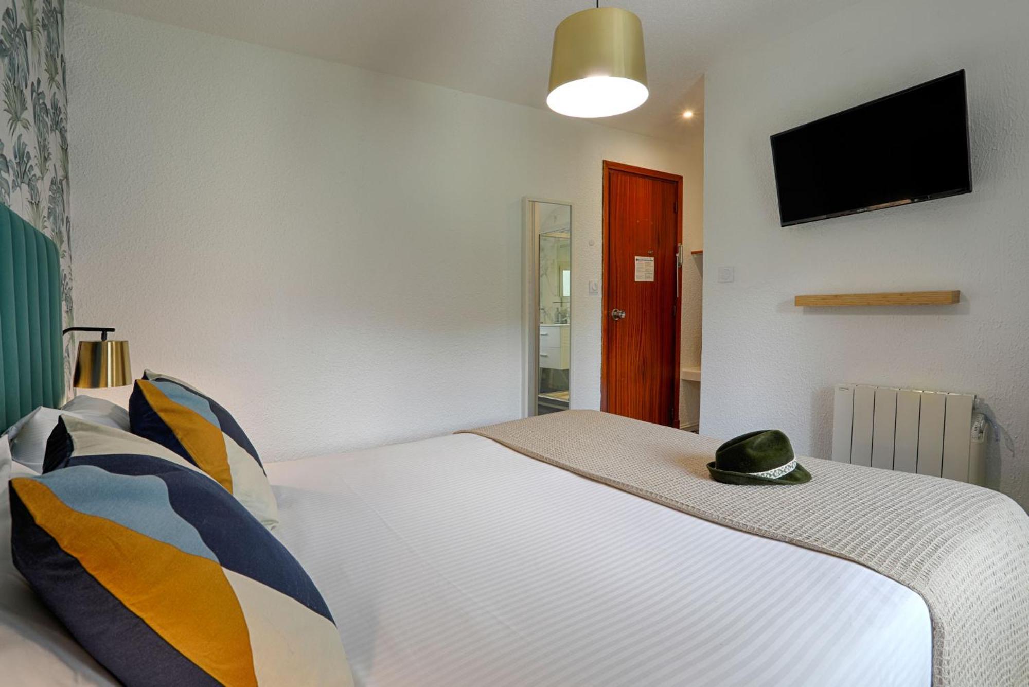 Hotel Le Branhoc - Brit Hotel אוריי מראה חיצוני תמונה