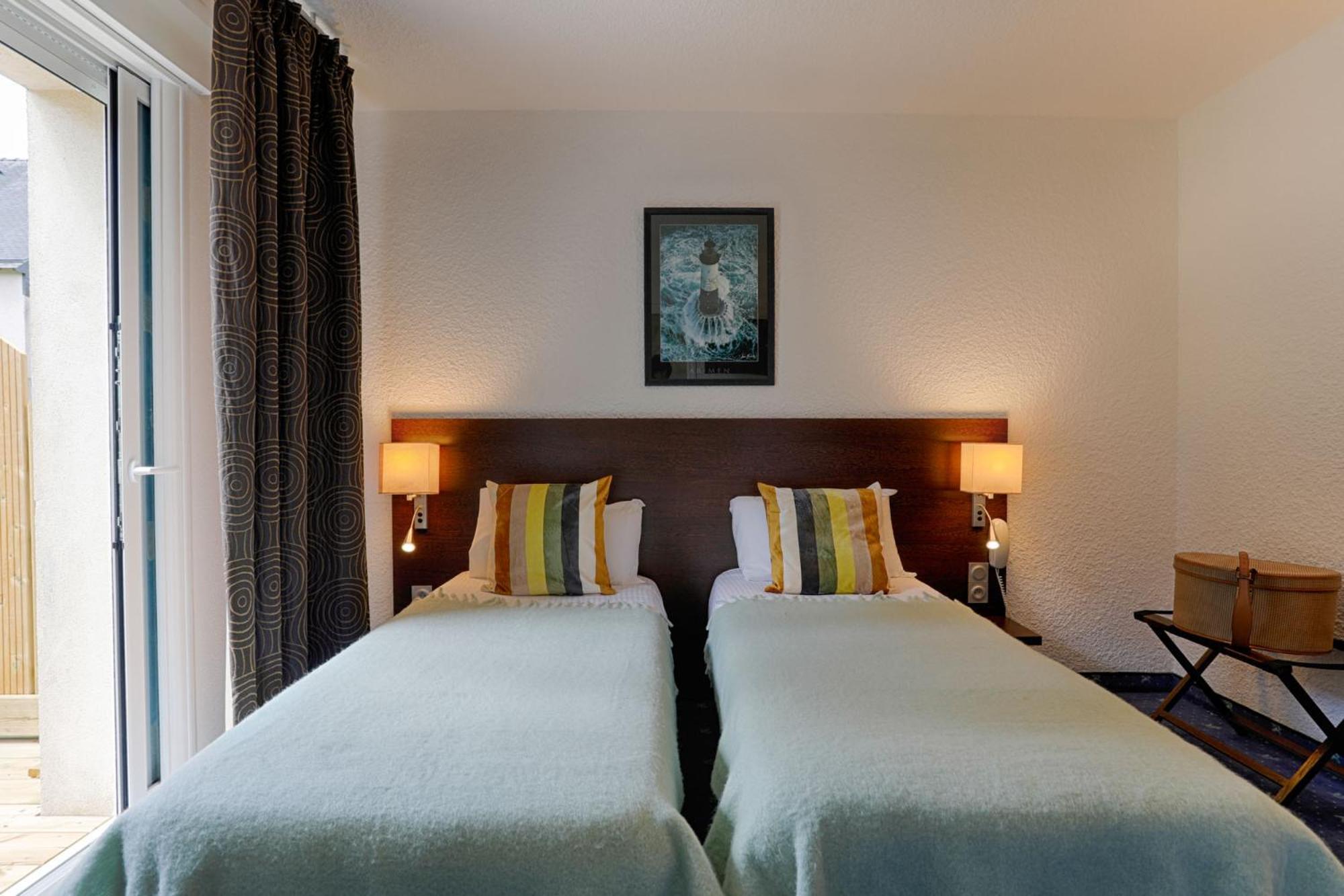 Hotel Le Branhoc - Brit Hotel אוריי מראה חיצוני תמונה